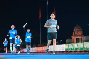 BIB: 65432
                            <button type="button" onclick="openModal(19964957)" class="btn btn-primary btn-sm float-right btn-popup" data-toggle="modal" data-target=".modal-high-quality">
                        <i class="fas fa-shopping-cart"></i> Add to Cart
                    </button>
                                            <button type="button" onclick="isThisMe(19964957, true)" class="btn btn-success btn-sm float-right btn-popup btn-isme hidden" data-toggle="tooltip" data-placement="bottom" title="นี่คือรูปของคุณใช่ไหม คลิกที่นี่เพื่อเอาเข้าอัลบั้ม">
                        <i class="fas fa-plus"></i> Add to album
                    </button>
                    <button type="button" onclick="isThisMe(19964957, false)" class="btn btn-warning btn-sm float-right btn-popup btn-isnotme hidden">
                        <i class="fas fa-ban"></i> Remove from album
                    </button>