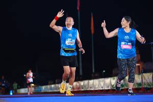 BIB: 254, 42905, 46052
                            <button type="button" onclick="openModal(19960652)" class="btn btn-primary btn-sm float-right btn-popup" data-toggle="modal" data-target=".modal-high-quality">
                        <i class="fas fa-shopping-cart"></i> Add to Cart
                    </button>
                                            <button type="button" onclick="isThisMe(19960652, true)" class="btn btn-success btn-sm float-right btn-popup btn-isme hidden" data-toggle="tooltip" data-placement="bottom" title="นี่คือรูปของคุณใช่ไหม คลิกที่นี่เพื่อเอาเข้าอัลบั้ม">
                        <i class="fas fa-plus"></i> Add to album
                    </button>
                    <button type="button" onclick="isThisMe(19960652, false)" class="btn btn-warning btn-sm float-right btn-popup btn-isnotme hidden">
                        <i class="fas fa-ban"></i> Remove from album
                    </button>