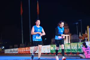 BIB: 43543
                            <button type="button" onclick="openModal(19964335)" class="btn btn-primary btn-sm float-right btn-popup" data-toggle="modal" data-target=".modal-high-quality">
                        <i class="fas fa-shopping-cart"></i> Add to Cart
                    </button>
                                            <button type="button" onclick="isThisMe(19964335, true)" class="btn btn-success btn-sm float-right btn-popup btn-isme hidden" data-toggle="tooltip" data-placement="bottom" title="นี่คือรูปของคุณใช่ไหม คลิกที่นี่เพื่อเอาเข้าอัลบั้ม">
                        <i class="fas fa-plus"></i> Add to album
                    </button>
                    <button type="button" onclick="isThisMe(19964335, false)" class="btn btn-warning btn-sm float-right btn-popup btn-isnotme hidden">
                        <i class="fas fa-ban"></i> Remove from album
                    </button>