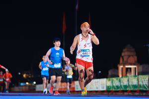 BIB: 41453
                            <button type="button" onclick="openModal(19969510)" class="btn btn-primary btn-sm float-right btn-popup" data-toggle="modal" data-target=".modal-high-quality">
                        <i class="fas fa-shopping-cart"></i> Add to Cart
                    </button>
                                            <button type="button" onclick="isThisMe(19969510, true)" class="btn btn-success btn-sm float-right btn-popup btn-isme hidden" data-toggle="tooltip" data-placement="bottom" title="นี่คือรูปของคุณใช่ไหม คลิกที่นี่เพื่อเอาเข้าอัลบั้ม">
                        <i class="fas fa-plus"></i> Add to album
                    </button>
                    <button type="button" onclick="isThisMe(19969510, false)" class="btn btn-warning btn-sm float-right btn-popup btn-isnotme hidden">
                        <i class="fas fa-ban"></i> Remove from album
                    </button>