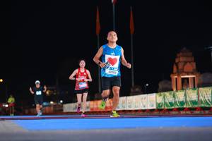 BIB: 42669
                            <button type="button" onclick="openModal(19946873)" class="btn btn-primary btn-sm float-right btn-popup" data-toggle="modal" data-target=".modal-high-quality">
                        <i class="fas fa-shopping-cart"></i> Add to Cart
                    </button>
                                            <button type="button" onclick="isThisMe(19946873, true)" class="btn btn-success btn-sm float-right btn-popup btn-isme hidden" data-toggle="tooltip" data-placement="bottom" title="นี่คือรูปของคุณใช่ไหม คลิกที่นี่เพื่อเอาเข้าอัลบั้ม">
                        <i class="fas fa-plus"></i> Add to album
                    </button>
                    <button type="button" onclick="isThisMe(19946873, false)" class="btn btn-warning btn-sm float-right btn-popup btn-isnotme hidden">
                        <i class="fas fa-ban"></i> Remove from album
                    </button>