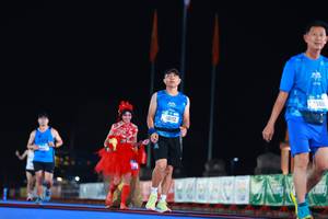 BIB: 11602, 1348
                            <button type="button" onclick="openModal(19967489)" class="btn btn-primary btn-sm float-right btn-popup" data-toggle="modal" data-target=".modal-high-quality">
                        <i class="fas fa-shopping-cart"></i> Add to Cart
                    </button>
                                            <button type="button" onclick="isThisMe(19967489, true)" class="btn btn-success btn-sm float-right btn-popup btn-isme hidden" data-toggle="tooltip" data-placement="bottom" title="นี่คือรูปของคุณใช่ไหม คลิกที่นี่เพื่อเอาเข้าอัลบั้ม">
                        <i class="fas fa-plus"></i> Add to album
                    </button>
                    <button type="button" onclick="isThisMe(19967489, false)" class="btn btn-warning btn-sm float-right btn-popup btn-isnotme hidden">
                        <i class="fas fa-ban"></i> Remove from album
                    </button>