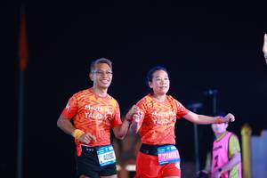 BIB: 40190, 77469
                            <button type="button" onclick="openModal(19971041)" class="btn btn-primary btn-sm float-right btn-popup" data-toggle="modal" data-target=".modal-high-quality">
                        <i class="fas fa-shopping-cart"></i> Add to Cart
                    </button>
                                            <button type="button" onclick="isThisMe(19971041, true)" class="btn btn-success btn-sm float-right btn-popup btn-isme hidden" data-toggle="tooltip" data-placement="bottom" title="นี่คือรูปของคุณใช่ไหม คลิกที่นี่เพื่อเอาเข้าอัลบั้ม">
                        <i class="fas fa-plus"></i> Add to album
                    </button>
                    <button type="button" onclick="isThisMe(19971041, false)" class="btn btn-warning btn-sm float-right btn-popup btn-isnotme hidden">
                        <i class="fas fa-ban"></i> Remove from album
                    </button>