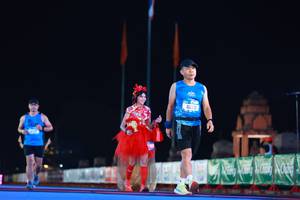 BIB: 462
                            <button type="button" onclick="openModal(19967669)" class="btn btn-primary btn-sm float-right btn-popup" data-toggle="modal" data-target=".modal-high-quality">
                        <i class="fas fa-shopping-cart"></i> Add to Cart
                    </button>
                                            <button type="button" onclick="isThisMe(19967669, true)" class="btn btn-success btn-sm float-right btn-popup btn-isme hidden" data-toggle="tooltip" data-placement="bottom" title="นี่คือรูปของคุณใช่ไหม คลิกที่นี่เพื่อเอาเข้าอัลบั้ม">
                        <i class="fas fa-plus"></i> Add to album
                    </button>
                    <button type="button" onclick="isThisMe(19967669, false)" class="btn btn-warning btn-sm float-right btn-popup btn-isnotme hidden">
                        <i class="fas fa-ban"></i> Remove from album
                    </button>