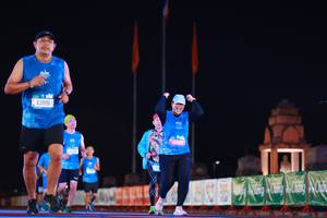 BIB: 43991
                            <button type="button" onclick="openModal(19967125)" class="btn btn-primary btn-sm float-right btn-popup" data-toggle="modal" data-target=".modal-high-quality">
                        <i class="fas fa-shopping-cart"></i> Add to Cart
                    </button>
                                            <button type="button" onclick="isThisMe(19967125, true)" class="btn btn-success btn-sm float-right btn-popup btn-isme hidden" data-toggle="tooltip" data-placement="bottom" title="นี่คือรูปของคุณใช่ไหม คลิกที่นี่เพื่อเอาเข้าอัลบั้ม">
                        <i class="fas fa-plus"></i> Add to album
                    </button>
                    <button type="button" onclick="isThisMe(19967125, false)" class="btn btn-warning btn-sm float-right btn-popup btn-isnotme hidden">
                        <i class="fas fa-ban"></i> Remove from album
                    </button>