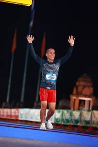 BIB: 40601
                            <button type="button" onclick="openModal(19973575)" class="btn btn-primary btn-sm float-right btn-popup" data-toggle="modal" data-target=".modal-high-quality">
                        <i class="fas fa-shopping-cart"></i> Add to Cart
                    </button>
                                            <button type="button" onclick="isThisMe(19973575, true)" class="btn btn-success btn-sm float-right btn-popup btn-isme hidden" data-toggle="tooltip" data-placement="bottom" title="นี่คือรูปของคุณใช่ไหม คลิกที่นี่เพื่อเอาเข้าอัลบั้ม">
                        <i class="fas fa-plus"></i> Add to album
                    </button>
                    <button type="button" onclick="isThisMe(19973575, false)" class="btn btn-warning btn-sm float-right btn-popup btn-isnotme hidden">
                        <i class="fas fa-ban"></i> Remove from album
                    </button>