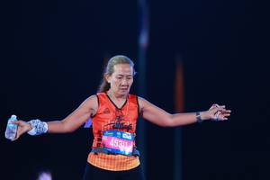 BIB: 45311
                            <button type="button" onclick="openModal(19972135)" class="btn btn-primary btn-sm float-right btn-popup" data-toggle="modal" data-target=".modal-high-quality">
                        <i class="fas fa-shopping-cart"></i> Add to Cart
                    </button>
                                            <button type="button" onclick="isThisMe(19972135, true)" class="btn btn-success btn-sm float-right btn-popup btn-isme hidden" data-toggle="tooltip" data-placement="bottom" title="นี่คือรูปของคุณใช่ไหม คลิกที่นี่เพื่อเอาเข้าอัลบั้ม">
                        <i class="fas fa-plus"></i> Add to album
                    </button>
                    <button type="button" onclick="isThisMe(19972135, false)" class="btn btn-warning btn-sm float-right btn-popup btn-isnotme hidden">
                        <i class="fas fa-ban"></i> Remove from album
                    </button>