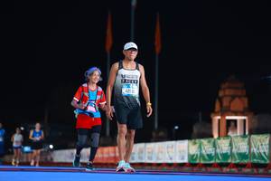 BIB: 4258
                            <button type="button" onclick="openModal(19968535)" class="btn btn-primary btn-sm float-right btn-popup" data-toggle="modal" data-target=".modal-high-quality">
                        <i class="fas fa-shopping-cart"></i> Add to Cart
                    </button>
                                            <button type="button" onclick="isThisMe(19968535, true)" class="btn btn-success btn-sm float-right btn-popup btn-isme hidden" data-toggle="tooltip" data-placement="bottom" title="นี่คือรูปของคุณใช่ไหม คลิกที่นี่เพื่อเอาเข้าอัลบั้ม">
                        <i class="fas fa-plus"></i> Add to album
                    </button>
                    <button type="button" onclick="isThisMe(19968535, false)" class="btn btn-warning btn-sm float-right btn-popup btn-isnotme hidden">
                        <i class="fas fa-ban"></i> Remove from album
                    </button>