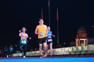 BIB: 66471, 2230
                            <button type="button" onclick="openModal(19961902)" class="btn btn-primary btn-sm float-right btn-popup" data-toggle="modal" data-target=".modal-high-quality">
                        <i class="fas fa-shopping-cart"></i> Add to Cart
                    </button>
                                            <button type="button" onclick="isThisMe(19961902, true)" class="btn btn-success btn-sm float-right btn-popup btn-isme hidden" data-toggle="tooltip" data-placement="bottom" title="นี่คือรูปของคุณใช่ไหม คลิกที่นี่เพื่อเอาเข้าอัลบั้ม">
                        <i class="fas fa-plus"></i> Add to album
                    </button>
                    <button type="button" onclick="isThisMe(19961902, false)" class="btn btn-warning btn-sm float-right btn-popup btn-isnotme hidden">
                        <i class="fas fa-ban"></i> Remove from album
                    </button>