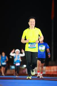 BIB: 40229
                            <button type="button" onclick="openModal(19950323)" class="btn btn-primary btn-sm float-right btn-popup" data-toggle="modal" data-target=".modal-high-quality">
                        <i class="fas fa-shopping-cart"></i> Add to Cart
                    </button>
                                            <button type="button" onclick="isThisMe(19950323, true)" class="btn btn-success btn-sm float-right btn-popup btn-isme hidden" data-toggle="tooltip" data-placement="bottom" title="นี่คือรูปของคุณใช่ไหม คลิกที่นี่เพื่อเอาเข้าอัลบั้ม">
                        <i class="fas fa-plus"></i> Add to album
                    </button>
                    <button type="button" onclick="isThisMe(19950323, false)" class="btn btn-warning btn-sm float-right btn-popup btn-isnotme hidden">
                        <i class="fas fa-ban"></i> Remove from album
                    </button>