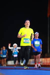 BIB: 40229
                            <button type="button" onclick="openModal(19950186)" class="btn btn-primary btn-sm float-right btn-popup" data-toggle="modal" data-target=".modal-high-quality">
                        <i class="fas fa-shopping-cart"></i> Add to Cart
                    </button>
                                            <button type="button" onclick="isThisMe(19950186, true)" class="btn btn-success btn-sm float-right btn-popup btn-isme hidden" data-toggle="tooltip" data-placement="bottom" title="นี่คือรูปของคุณใช่ไหม คลิกที่นี่เพื่อเอาเข้าอัลบั้ม">
                        <i class="fas fa-plus"></i> Add to album
                    </button>
                    <button type="button" onclick="isThisMe(19950186, false)" class="btn btn-warning btn-sm float-right btn-popup btn-isnotme hidden">
                        <i class="fas fa-ban"></i> Remove from album
                    </button>