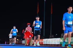 BIB: 20310, 43480
                            <button type="button" onclick="openModal(19967483)" class="btn btn-primary btn-sm float-right btn-popup" data-toggle="modal" data-target=".modal-high-quality">
                        <i class="fas fa-shopping-cart"></i> Add to Cart
                    </button>
                                            <button type="button" onclick="isThisMe(19967483, true)" class="btn btn-success btn-sm float-right btn-popup btn-isme hidden" data-toggle="tooltip" data-placement="bottom" title="นี่คือรูปของคุณใช่ไหม คลิกที่นี่เพื่อเอาเข้าอัลบั้ม">
                        <i class="fas fa-plus"></i> Add to album
                    </button>
                    <button type="button" onclick="isThisMe(19967483, false)" class="btn btn-warning btn-sm float-right btn-popup btn-isnotme hidden">
                        <i class="fas fa-ban"></i> Remove from album
                    </button>