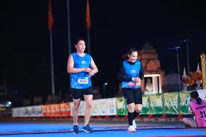 BIB: 43543
                            <button type="button" onclick="openModal(19964318)" class="btn btn-primary btn-sm float-right btn-popup" data-toggle="modal" data-target=".modal-high-quality">
                        <i class="fas fa-shopping-cart"></i> Add to Cart
                    </button>
                                            <button type="button" onclick="isThisMe(19964318, true)" class="btn btn-success btn-sm float-right btn-popup btn-isme hidden" data-toggle="tooltip" data-placement="bottom" title="นี่คือรูปของคุณใช่ไหม คลิกที่นี่เพื่อเอาเข้าอัลบั้ม">
                        <i class="fas fa-plus"></i> Add to album
                    </button>
                    <button type="button" onclick="isThisMe(19964318, false)" class="btn btn-warning btn-sm float-right btn-popup btn-isnotme hidden">
                        <i class="fas fa-ban"></i> Remove from album
                    </button>