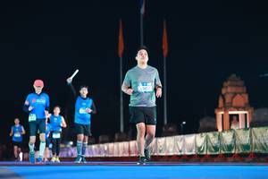 BIB: 5432
                            <button type="button" onclick="openModal(19964923)" class="btn btn-primary btn-sm float-right btn-popup" data-toggle="modal" data-target=".modal-high-quality">
                        <i class="fas fa-shopping-cart"></i> Add to Cart
                    </button>
                                            <button type="button" onclick="isThisMe(19964923, true)" class="btn btn-success btn-sm float-right btn-popup btn-isme hidden" data-toggle="tooltip" data-placement="bottom" title="นี่คือรูปของคุณใช่ไหม คลิกที่นี่เพื่อเอาเข้าอัลบั้ม">
                        <i class="fas fa-plus"></i> Add to album
                    </button>
                    <button type="button" onclick="isThisMe(19964923, false)" class="btn btn-warning btn-sm float-right btn-popup btn-isnotme hidden">
                        <i class="fas fa-ban"></i> Remove from album
                    </button>