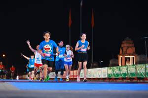 BIB: 
                            <button type="button" onclick="openModal(19968934)" class="btn btn-primary btn-sm float-right btn-popup" data-toggle="modal" data-target=".modal-high-quality">
                        <i class="fas fa-shopping-cart"></i> Add to Cart
                    </button>
                                            <button type="button" onclick="isThisMe(19968934, true)" class="btn btn-success btn-sm float-right btn-popup btn-isme hidden" data-toggle="tooltip" data-placement="bottom" title="นี่คือรูปของคุณใช่ไหม คลิกที่นี่เพื่อเอาเข้าอัลบั้ม">
                        <i class="fas fa-plus"></i> Add to album
                    </button>
                    <button type="button" onclick="isThisMe(19968934, false)" class="btn btn-warning btn-sm float-right btn-popup btn-isnotme hidden">
                        <i class="fas fa-ban"></i> Remove from album
                    </button>