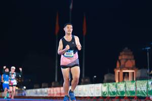 BIB: 44193
                            <button type="button" onclick="openModal(19971533)" class="btn btn-primary btn-sm float-right btn-popup" data-toggle="modal" data-target=".modal-high-quality">
                        <i class="fas fa-shopping-cart"></i> Add to Cart
                    </button>
                                            <button type="button" onclick="isThisMe(19971533, true)" class="btn btn-success btn-sm float-right btn-popup btn-isme hidden" data-toggle="tooltip" data-placement="bottom" title="นี่คือรูปของคุณใช่ไหม คลิกที่นี่เพื่อเอาเข้าอัลบั้ม">
                        <i class="fas fa-plus"></i> Add to album
                    </button>
                    <button type="button" onclick="isThisMe(19971533, false)" class="btn btn-warning btn-sm float-right btn-popup btn-isnotme hidden">
                        <i class="fas fa-ban"></i> Remove from album
                    </button>