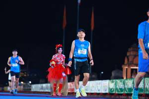 BIB: 41602
                            <button type="button" onclick="openModal(19967649)" class="btn btn-primary btn-sm float-right btn-popup" data-toggle="modal" data-target=".modal-high-quality">
                        <i class="fas fa-shopping-cart"></i> Add to Cart
                    </button>
                                            <button type="button" onclick="isThisMe(19967649, true)" class="btn btn-success btn-sm float-right btn-popup btn-isme hidden" data-toggle="tooltip" data-placement="bottom" title="นี่คือรูปของคุณใช่ไหม คลิกที่นี่เพื่อเอาเข้าอัลบั้ม">
                        <i class="fas fa-plus"></i> Add to album
                    </button>
                    <button type="button" onclick="isThisMe(19967649, false)" class="btn btn-warning btn-sm float-right btn-popup btn-isnotme hidden">
                        <i class="fas fa-ban"></i> Remove from album
                    </button>