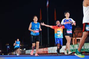 BIB: 019, 420, 45005
                            <button type="button" onclick="openModal(19948945)" class="btn btn-primary btn-sm float-right btn-popup" data-toggle="modal" data-target=".modal-high-quality">
                        <i class="fas fa-shopping-cart"></i> Add to Cart
                    </button>
                                            <button type="button" onclick="isThisMe(19948945, true)" class="btn btn-success btn-sm float-right btn-popup btn-isme hidden" data-toggle="tooltip" data-placement="bottom" title="นี่คือรูปของคุณใช่ไหม คลิกที่นี่เพื่อเอาเข้าอัลบั้ม">
                        <i class="fas fa-plus"></i> Add to album
                    </button>
                    <button type="button" onclick="isThisMe(19948945, false)" class="btn btn-warning btn-sm float-right btn-popup btn-isnotme hidden">
                        <i class="fas fa-ban"></i> Remove from album
                    </button>