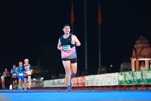 BIB: 44193
                            <button type="button" onclick="openModal(19971410)" class="btn btn-primary btn-sm float-right btn-popup" data-toggle="modal" data-target=".modal-high-quality">
                        <i class="fas fa-shopping-cart"></i> Add to Cart
                    </button>
                                            <button type="button" onclick="isThisMe(19971410, true)" class="btn btn-success btn-sm float-right btn-popup btn-isme hidden" data-toggle="tooltip" data-placement="bottom" title="นี่คือรูปของคุณใช่ไหม คลิกที่นี่เพื่อเอาเข้าอัลบั้ม">
                        <i class="fas fa-plus"></i> Add to album
                    </button>
                    <button type="button" onclick="isThisMe(19971410, false)" class="btn btn-warning btn-sm float-right btn-popup btn-isnotme hidden">
                        <i class="fas fa-ban"></i> Remove from album
                    </button>