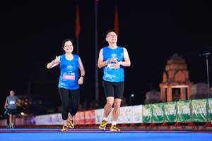 BIB: 104
                            <button type="button" onclick="openModal(19964747)" class="btn btn-primary btn-sm float-right btn-popup" data-toggle="modal" data-target=".modal-high-quality">
                        <i class="fas fa-shopping-cart"></i> Add to Cart
                    </button>
                                            <button type="button" onclick="isThisMe(19964747, true)" class="btn btn-success btn-sm float-right btn-popup btn-isme hidden" data-toggle="tooltip" data-placement="bottom" title="นี่คือรูปของคุณใช่ไหม คลิกที่นี่เพื่อเอาเข้าอัลบั้ม">
                        <i class="fas fa-plus"></i> Add to album
                    </button>
                    <button type="button" onclick="isThisMe(19964747, false)" class="btn btn-warning btn-sm float-right btn-popup btn-isnotme hidden">
                        <i class="fas fa-ban"></i> Remove from album
                    </button>