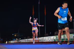 BIB: 41960, 5565
                            <button type="button" onclick="openModal(19952868)" class="btn btn-primary btn-sm float-right btn-popup" data-toggle="modal" data-target=".modal-high-quality">
                        <i class="fas fa-shopping-cart"></i> Add to Cart
                    </button>
                                            <button type="button" onclick="isThisMe(19952868, true)" class="btn btn-success btn-sm float-right btn-popup btn-isme hidden" data-toggle="tooltip" data-placement="bottom" title="นี่คือรูปของคุณใช่ไหม คลิกที่นี่เพื่อเอาเข้าอัลบั้ม">
                        <i class="fas fa-plus"></i> Add to album
                    </button>
                    <button type="button" onclick="isThisMe(19952868, false)" class="btn btn-warning btn-sm float-right btn-popup btn-isnotme hidden">
                        <i class="fas fa-ban"></i> Remove from album
                    </button>