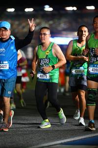 BIB: 0427, 41675, 2041, 43181, 4391
                            <button type="button" onclick="openModal(19966095)" class="btn btn-primary btn-sm float-right btn-popup" data-toggle="modal" data-target=".modal-high-quality">
                        <i class="fas fa-shopping-cart"></i> Add to Cart
                    </button>
                                            <button type="button" onclick="isThisMe(19966095, true)" class="btn btn-success btn-sm float-right btn-popup btn-isme hidden" data-toggle="tooltip" data-placement="bottom" title="นี่คือรูปของคุณใช่ไหม คลิกที่นี่เพื่อเอาเข้าอัลบั้ม">
                        <i class="fas fa-plus"></i> Add to album
                    </button>
                    <button type="button" onclick="isThisMe(19966095, false)" class="btn btn-warning btn-sm float-right btn-popup btn-isnotme hidden">
                        <i class="fas fa-ban"></i> Remove from album
                    </button>