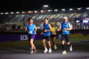 BIB: 77446, 45037
                            <button type="button" onclick="openModal(19996899)" class="btn btn-primary btn-sm float-right btn-popup" data-toggle="modal" data-target=".modal-high-quality">
                        <i class="fas fa-shopping-cart"></i> Add to Cart
                    </button>
                                            <button type="button" onclick="isThisMe(19996899, true)" class="btn btn-success btn-sm float-right btn-popup btn-isme hidden" data-toggle="tooltip" data-placement="bottom" title="นี่คือรูปของคุณใช่ไหม คลิกที่นี่เพื่อเอาเข้าอัลบั้ม">
                        <i class="fas fa-plus"></i> Add to album
                    </button>
                    <button type="button" onclick="isThisMe(19996899, false)" class="btn btn-warning btn-sm float-right btn-popup btn-isnotme hidden">
                        <i class="fas fa-ban"></i> Remove from album
                    </button>