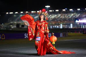 BIB: 2189
                            <button type="button" onclick="openModal(19995761)" class="btn btn-primary btn-sm float-right btn-popup" data-toggle="modal" data-target=".modal-high-quality">
                        <i class="fas fa-shopping-cart"></i> Add to Cart
                    </button>
                                            <button type="button" onclick="isThisMe(19995761, true)" class="btn btn-success btn-sm float-right btn-popup btn-isme hidden" data-toggle="tooltip" data-placement="bottom" title="นี่คือรูปของคุณใช่ไหม คลิกที่นี่เพื่อเอาเข้าอัลบั้ม">
                        <i class="fas fa-plus"></i> Add to album
                    </button>
                    <button type="button" onclick="isThisMe(19995761, false)" class="btn btn-warning btn-sm float-right btn-popup btn-isnotme hidden">
                        <i class="fas fa-ban"></i> Remove from album
                    </button>