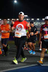 BIB: 2405, 24172, 2402
                            <button type="button" onclick="openModal(20315860)" class="btn btn-primary btn-sm float-right btn-popup" data-toggle="modal" data-target=".modal-high-quality">
                        <i class="fas fa-shopping-cart"></i> Add to Cart
                    </button>
                                            <button type="button" onclick="isThisMe(20315860, true)" class="btn btn-success btn-sm float-right btn-popup btn-isme hidden" data-toggle="tooltip" data-placement="bottom" title="นี่คือรูปของคุณใช่ไหม คลิกที่นี่เพื่อเอาเข้าอัลบั้ม">
                        <i class="fas fa-plus"></i> Add to album
                    </button>
                    <button type="button" onclick="isThisMe(20315860, false)" class="btn btn-warning btn-sm float-right btn-popup btn-isnotme hidden">
                        <i class="fas fa-ban"></i> Remove from album
                    </button>