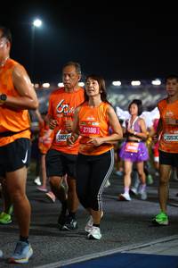 BIB: 2420, 27186, 20530
                            <button type="button" onclick="openModal(20295825)" class="btn btn-primary btn-sm float-right btn-popup" data-toggle="modal" data-target=".modal-high-quality">
                        <i class="fas fa-shopping-cart"></i> Add to Cart
                    </button>
                                            <button type="button" onclick="isThisMe(20295825, true)" class="btn btn-success btn-sm float-right btn-popup btn-isme hidden" data-toggle="tooltip" data-placement="bottom" title="นี่คือรูปของคุณใช่ไหม คลิกที่นี่เพื่อเอาเข้าอัลบั้ม">
                        <i class="fas fa-plus"></i> Add to album
                    </button>
                    <button type="button" onclick="isThisMe(20295825, false)" class="btn btn-warning btn-sm float-right btn-popup btn-isnotme hidden">
                        <i class="fas fa-ban"></i> Remove from album
                    </button>