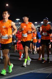 BIB: 0530, 2498, 65239, 2643, 91261
                            <button type="button" onclick="openModal(20296513)" class="btn btn-primary btn-sm float-right btn-popup" data-toggle="modal" data-target=".modal-high-quality">
                        <i class="fas fa-shopping-cart"></i> Add to Cart
                    </button>
                                            <button type="button" onclick="isThisMe(20296513, true)" class="btn btn-success btn-sm float-right btn-popup btn-isme hidden" data-toggle="tooltip" data-placement="bottom" title="นี่คือรูปของคุณใช่ไหม คลิกที่นี่เพื่อเอาเข้าอัลบั้ม">
                        <i class="fas fa-plus"></i> Add to album
                    </button>
                    <button type="button" onclick="isThisMe(20296513, false)" class="btn btn-warning btn-sm float-right btn-popup btn-isnotme hidden">
                        <i class="fas fa-ban"></i> Remove from album
                    </button>