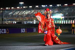 BIB: 2565, 68423
                            <button type="button" onclick="openModal(19994041)" class="btn btn-primary btn-sm float-right btn-popup" data-toggle="modal" data-target=".modal-high-quality">
                        <i class="fas fa-shopping-cart"></i> Add to Cart
                    </button>
                                            <button type="button" onclick="isThisMe(19994041, true)" class="btn btn-success btn-sm float-right btn-popup btn-isme hidden" data-toggle="tooltip" data-placement="bottom" title="นี่คือรูปของคุณใช่ไหม คลิกที่นี่เพื่อเอาเข้าอัลบั้ม">
                        <i class="fas fa-plus"></i> Add to album
                    </button>
                    <button type="button" onclick="isThisMe(19994041, false)" class="btn btn-warning btn-sm float-right btn-popup btn-isnotme hidden">
                        <i class="fas fa-ban"></i> Remove from album
                    </button>