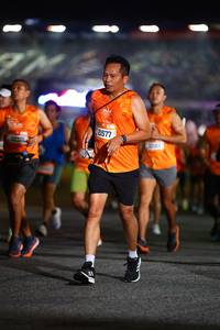 BIB: 22315, 311, 21577
                            <button type="button" onclick="openModal(20142687)" class="btn btn-primary btn-sm float-right btn-popup" data-toggle="modal" data-target=".modal-high-quality">
                        <i class="fas fa-shopping-cart"></i> Add to Cart
                    </button>
                                            <button type="button" onclick="isThisMe(20142687, true)" class="btn btn-success btn-sm float-right btn-popup btn-isme hidden" data-toggle="tooltip" data-placement="bottom" title="นี่คือรูปของคุณใช่ไหม คลิกที่นี่เพื่อเอาเข้าอัลบั้ม">
                        <i class="fas fa-plus"></i> Add to album
                    </button>
                    <button type="button" onclick="isThisMe(20142687, false)" class="btn btn-warning btn-sm float-right btn-popup btn-isnotme hidden">
                        <i class="fas fa-ban"></i> Remove from album
                    </button>