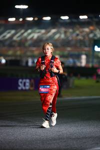 BIB: 45050
                            <button type="button" onclick="openModal(19987125)" class="btn btn-primary btn-sm float-right btn-popup" data-toggle="modal" data-target=".modal-high-quality">
                        <i class="fas fa-shopping-cart"></i> Add to Cart
                    </button>
                                            <button type="button" onclick="isThisMe(19987125, true)" class="btn btn-success btn-sm float-right btn-popup btn-isme hidden" data-toggle="tooltip" data-placement="bottom" title="นี่คือรูปของคุณใช่ไหม คลิกที่นี่เพื่อเอาเข้าอัลบั้ม">
                        <i class="fas fa-plus"></i> Add to album
                    </button>
                    <button type="button" onclick="isThisMe(19987125, false)" class="btn btn-warning btn-sm float-right btn-popup btn-isnotme hidden">
                        <i class="fas fa-ban"></i> Remove from album
                    </button>