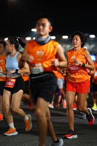 BIB: 093, 25484, 68213
                            <button type="button" onclick="openModal(20172966)" class="btn btn-primary btn-sm float-right btn-popup" data-toggle="modal" data-target=".modal-high-quality">
                        <i class="fas fa-shopping-cart"></i> Add to Cart
                    </button>
                                            <button type="button" onclick="isThisMe(20172966, true)" class="btn btn-success btn-sm float-right btn-popup btn-isme hidden" data-toggle="tooltip" data-placement="bottom" title="นี่คือรูปของคุณใช่ไหม คลิกที่นี่เพื่อเอาเข้าอัลบั้ม">
                        <i class="fas fa-plus"></i> Add to album
                    </button>
                    <button type="button" onclick="isThisMe(20172966, false)" class="btn btn-warning btn-sm float-right btn-popup btn-isnotme hidden">
                        <i class="fas fa-ban"></i> Remove from album
                    </button>