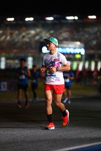 BIB: 533
                            <button type="button" onclick="openModal(19983756)" class="btn btn-primary btn-sm float-right btn-popup" data-toggle="modal" data-target=".modal-high-quality">
                        <i class="fas fa-shopping-cart"></i> Add to Cart
                    </button>
                                            <button type="button" onclick="isThisMe(19983756, true)" class="btn btn-success btn-sm float-right btn-popup btn-isme hidden" data-toggle="tooltip" data-placement="bottom" title="นี่คือรูปของคุณใช่ไหม คลิกที่นี่เพื่อเอาเข้าอัลบั้ม">
                        <i class="fas fa-plus"></i> Add to album
                    </button>
                    <button type="button" onclick="isThisMe(19983756, false)" class="btn btn-warning btn-sm float-right btn-popup btn-isnotme hidden">
                        <i class="fas fa-ban"></i> Remove from album
                    </button>