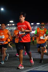 BIB: 22107, 72201, 23304
                            <button type="button" onclick="openModal(20156769)" class="btn btn-primary btn-sm float-right btn-popup" data-toggle="modal" data-target=".modal-high-quality">
                        <i class="fas fa-shopping-cart"></i> Add to Cart
                    </button>
                                            <button type="button" onclick="isThisMe(20156769, true)" class="btn btn-success btn-sm float-right btn-popup btn-isme hidden" data-toggle="tooltip" data-placement="bottom" title="นี่คือรูปของคุณใช่ไหม คลิกที่นี่เพื่อเอาเข้าอัลบั้ม">
                        <i class="fas fa-plus"></i> Add to album
                    </button>
                    <button type="button" onclick="isThisMe(20156769, false)" class="btn btn-warning btn-sm float-right btn-popup btn-isnotme hidden">
                        <i class="fas fa-ban"></i> Remove from album
                    </button>