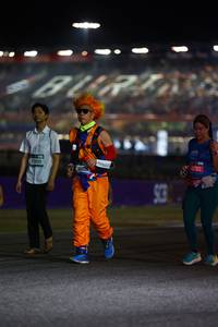 BIB: 15783
                            <button type="button" onclick="openModal(19984883)" class="btn btn-primary btn-sm float-right btn-popup" data-toggle="modal" data-target=".modal-high-quality">
                        <i class="fas fa-shopping-cart"></i> Add to Cart
                    </button>
                                            <button type="button" onclick="isThisMe(19984883, true)" class="btn btn-success btn-sm float-right btn-popup btn-isme hidden" data-toggle="tooltip" data-placement="bottom" title="นี่คือรูปของคุณใช่ไหม คลิกที่นี่เพื่อเอาเข้าอัลบั้ม">
                        <i class="fas fa-plus"></i> Add to album
                    </button>
                    <button type="button" onclick="isThisMe(19984883, false)" class="btn btn-warning btn-sm float-right btn-popup btn-isnotme hidden">
                        <i class="fas fa-ban"></i> Remove from album
                    </button>