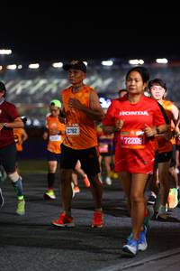 BIB: 22782, 72209
                            <button type="button" onclick="openModal(20171030)" class="btn btn-primary btn-sm float-right btn-popup" data-toggle="modal" data-target=".modal-high-quality">
                        <i class="fas fa-shopping-cart"></i> Add to Cart
                    </button>
                                            <button type="button" onclick="isThisMe(20171030, true)" class="btn btn-success btn-sm float-right btn-popup btn-isme hidden" data-toggle="tooltip" data-placement="bottom" title="นี่คือรูปของคุณใช่ไหม คลิกที่นี่เพื่อเอาเข้าอัลบั้ม">
                        <i class="fas fa-plus"></i> Add to album
                    </button>
                    <button type="button" onclick="isThisMe(20171030, false)" class="btn btn-warning btn-sm float-right btn-popup btn-isnotme hidden">
                        <i class="fas fa-ban"></i> Remove from album
                    </button>