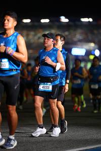 BIB: 710, 42211
                            <button type="button" onclick="openModal(19966926)" class="btn btn-primary btn-sm float-right btn-popup" data-toggle="modal" data-target=".modal-high-quality">
                        <i class="fas fa-shopping-cart"></i> Add to Cart
                    </button>
                                            <button type="button" onclick="isThisMe(19966926, true)" class="btn btn-success btn-sm float-right btn-popup btn-isme hidden" data-toggle="tooltip" data-placement="bottom" title="นี่คือรูปของคุณใช่ไหม คลิกที่นี่เพื่อเอาเข้าอัลบั้ม">
                        <i class="fas fa-plus"></i> Add to album
                    </button>
                    <button type="button" onclick="isThisMe(19966926, false)" class="btn btn-warning btn-sm float-right btn-popup btn-isnotme hidden">
                        <i class="fas fa-ban"></i> Remove from album
                    </button>