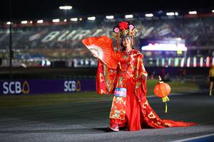 BIB: 684
                            <button type="button" onclick="openModal(19994198)" class="btn btn-primary btn-sm float-right btn-popup" data-toggle="modal" data-target=".modal-high-quality">
                        <i class="fas fa-shopping-cart"></i> Add to Cart
                    </button>
                                            <button type="button" onclick="isThisMe(19994198, true)" class="btn btn-success btn-sm float-right btn-popup btn-isme hidden" data-toggle="tooltip" data-placement="bottom" title="นี่คือรูปของคุณใช่ไหม คลิกที่นี่เพื่อเอาเข้าอัลบั้ม">
                        <i class="fas fa-plus"></i> Add to album
                    </button>
                    <button type="button" onclick="isThisMe(19994198, false)" class="btn btn-warning btn-sm float-right btn-popup btn-isnotme hidden">
                        <i class="fas fa-ban"></i> Remove from album
                    </button>