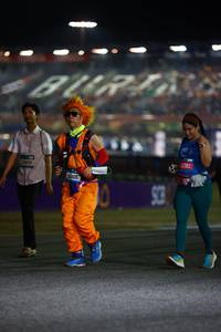 BIB: 5783
                            <button type="button" onclick="openModal(19984921)" class="btn btn-primary btn-sm float-right btn-popup" data-toggle="modal" data-target=".modal-high-quality">
                        <i class="fas fa-shopping-cart"></i> Add to Cart
                    </button>
                                            <button type="button" onclick="isThisMe(19984921, true)" class="btn btn-success btn-sm float-right btn-popup btn-isme hidden" data-toggle="tooltip" data-placement="bottom" title="นี่คือรูปของคุณใช่ไหม คลิกที่นี่เพื่อเอาเข้าอัลบั้ม">
                        <i class="fas fa-plus"></i> Add to album
                    </button>
                    <button type="button" onclick="isThisMe(19984921, false)" class="btn btn-warning btn-sm float-right btn-popup btn-isnotme hidden">
                        <i class="fas fa-ban"></i> Remove from album
                    </button>