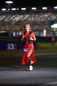 BIB: 45050
                            <button type="button" onclick="openModal(19987095)" class="btn btn-primary btn-sm float-right btn-popup" data-toggle="modal" data-target=".modal-high-quality">
                        <i class="fas fa-shopping-cart"></i> Add to Cart
                    </button>
                                            <button type="button" onclick="isThisMe(19987095, true)" class="btn btn-success btn-sm float-right btn-popup btn-isme hidden" data-toggle="tooltip" data-placement="bottom" title="นี่คือรูปของคุณใช่ไหม คลิกที่นี่เพื่อเอาเข้าอัลบั้ม">
                        <i class="fas fa-plus"></i> Add to album
                    </button>
                    <button type="button" onclick="isThisMe(19987095, false)" class="btn btn-warning btn-sm float-right btn-popup btn-isnotme hidden">
                        <i class="fas fa-ban"></i> Remove from album
                    </button>