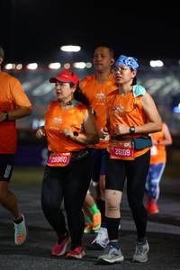 BIB: 201, 26960, 26109
                            <button type="button" onclick="openModal(20324659)" class="btn btn-primary btn-sm float-right btn-popup" data-toggle="modal" data-target=".modal-high-quality">
                        <i class="fas fa-shopping-cart"></i> Add to Cart
                    </button>
                                            <button type="button" onclick="isThisMe(20324659, true)" class="btn btn-success btn-sm float-right btn-popup btn-isme hidden" data-toggle="tooltip" data-placement="bottom" title="นี่คือรูปของคุณใช่ไหม คลิกที่นี่เพื่อเอาเข้าอัลบั้ม">
                        <i class="fas fa-plus"></i> Add to album
                    </button>
                    <button type="button" onclick="isThisMe(20324659, false)" class="btn btn-warning btn-sm float-right btn-popup btn-isnotme hidden">
                        <i class="fas fa-ban"></i> Remove from album
                    </button>