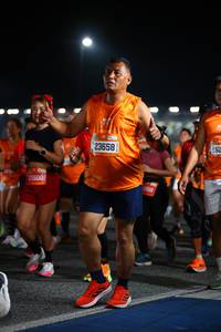 BIB: 25600, 23658, 3221, 293
                            <button type="button" onclick="openModal(20140666)" class="btn btn-primary btn-sm float-right btn-popup" data-toggle="modal" data-target=".modal-high-quality">
                        <i class="fas fa-shopping-cart"></i> Add to Cart
                    </button>
                                            <button type="button" onclick="isThisMe(20140666, true)" class="btn btn-success btn-sm float-right btn-popup btn-isme hidden" data-toggle="tooltip" data-placement="bottom" title="นี่คือรูปของคุณใช่ไหม คลิกที่นี่เพื่อเอาเข้าอัลบั้ม">
                        <i class="fas fa-plus"></i> Add to album
                    </button>
                    <button type="button" onclick="isThisMe(20140666, false)" class="btn btn-warning btn-sm float-right btn-popup btn-isnotme hidden">
                        <i class="fas fa-ban"></i> Remove from album
                    </button>