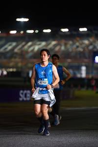 BIB: 40769
                            <button type="button" onclick="openModal(19984499)" class="btn btn-primary btn-sm float-right btn-popup" data-toggle="modal" data-target=".modal-high-quality">
                        <i class="fas fa-shopping-cart"></i> Add to Cart
                    </button>
                                            <button type="button" onclick="isThisMe(19984499, true)" class="btn btn-success btn-sm float-right btn-popup btn-isme hidden" data-toggle="tooltip" data-placement="bottom" title="นี่คือรูปของคุณใช่ไหม คลิกที่นี่เพื่อเอาเข้าอัลบั้ม">
                        <i class="fas fa-plus"></i> Add to album
                    </button>
                    <button type="button" onclick="isThisMe(19984499, false)" class="btn btn-warning btn-sm float-right btn-popup btn-isnotme hidden">
                        <i class="fas fa-ban"></i> Remove from album
                    </button>