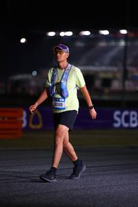 BIB: 40168
                            <button type="button" onclick="openModal(19982283)" class="btn btn-primary btn-sm float-right btn-popup" data-toggle="modal" data-target=".modal-high-quality">
                        <i class="fas fa-shopping-cart"></i> Add to Cart
                    </button>
                                            <button type="button" onclick="isThisMe(19982283, true)" class="btn btn-success btn-sm float-right btn-popup btn-isme hidden" data-toggle="tooltip" data-placement="bottom" title="นี่คือรูปของคุณใช่ไหม คลิกที่นี่เพื่อเอาเข้าอัลบั้ม">
                        <i class="fas fa-plus"></i> Add to album
                    </button>
                    <button type="button" onclick="isThisMe(19982283, false)" class="btn btn-warning btn-sm float-right btn-popup btn-isnotme hidden">
                        <i class="fas fa-ban"></i> Remove from album
                    </button>