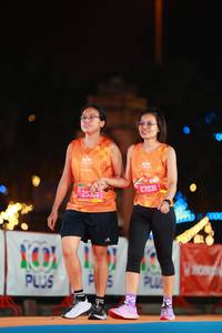BIB: 253, 27031, 000
                            <button type="button" onclick="openModal(20465310)" class="btn btn-primary btn-sm float-right btn-popup" data-toggle="modal" data-target=".modal-high-quality">
                        <i class="fas fa-shopping-cart"></i> Add to Cart
                    </button>
                                            <button type="button" onclick="isThisMe(20465310, true)" class="btn btn-success btn-sm float-right btn-popup btn-isme hidden" data-toggle="tooltip" data-placement="bottom" title="นี่คือรูปของคุณใช่ไหม คลิกที่นี่เพื่อเอาเข้าอัลบั้ม">
                        <i class="fas fa-plus"></i> Add to album
                    </button>
                    <button type="button" onclick="isThisMe(20465310, false)" class="btn btn-warning btn-sm float-right btn-popup btn-isnotme hidden">
                        <i class="fas fa-ban"></i> Remove from album
                    </button>
