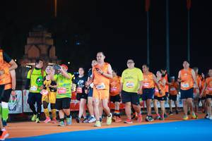 BIB: 27215, 23073, 24282
                            <button type="button" onclick="openModal(20484679)" class="btn btn-primary btn-sm float-right btn-popup" data-toggle="modal" data-target=".modal-high-quality">
                        <i class="fas fa-shopping-cart"></i> Add to Cart
                    </button>
                                            <button type="button" onclick="isThisMe(20484679, true)" class="btn btn-success btn-sm float-right btn-popup btn-isme hidden" data-toggle="tooltip" data-placement="bottom" title="นี่คือรูปของคุณใช่ไหม คลิกที่นี่เพื่อเอาเข้าอัลบั้ม">
                        <i class="fas fa-plus"></i> Add to album
                    </button>
                    <button type="button" onclick="isThisMe(20484679, false)" class="btn btn-warning btn-sm float-right btn-popup btn-isnotme hidden">
                        <i class="fas fa-ban"></i> Remove from album
                    </button>
