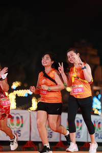 BIB: 16272, 69292, 270
                            <button type="button" onclick="openModal(20422989)" class="btn btn-primary btn-sm float-right btn-popup" data-toggle="modal" data-target=".modal-high-quality">
                        <i class="fas fa-shopping-cart"></i> Add to Cart
                    </button>
                                            <button type="button" onclick="isThisMe(20422989, true)" class="btn btn-success btn-sm float-right btn-popup btn-isme hidden" data-toggle="tooltip" data-placement="bottom" title="นี่คือรูปของคุณใช่ไหม คลิกที่นี่เพื่อเอาเข้าอัลบั้ม">
                        <i class="fas fa-plus"></i> Add to album
                    </button>
                    <button type="button" onclick="isThisMe(20422989, false)" class="btn btn-warning btn-sm float-right btn-popup btn-isnotme hidden">
                        <i class="fas fa-ban"></i> Remove from album
                    </button>